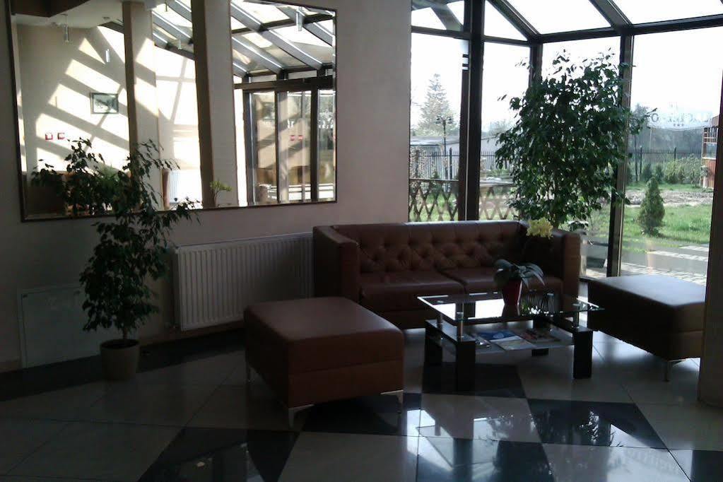 Hotel Platinum Hrubieszow Ngoại thất bức ảnh