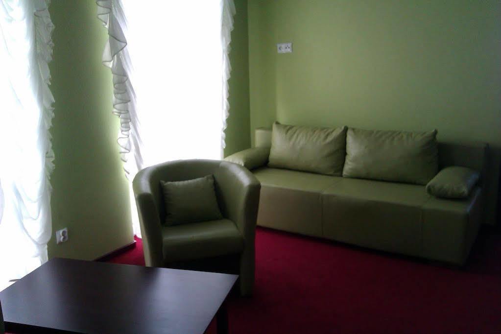 Hotel Platinum Hrubieszow Ngoại thất bức ảnh