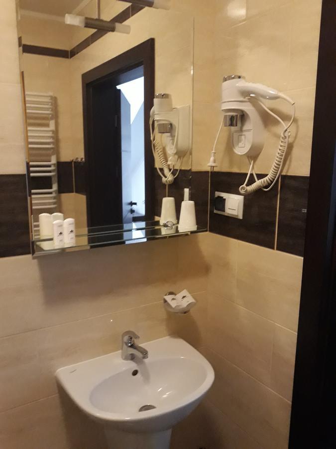 Hotel Platinum Hrubieszow Ngoại thất bức ảnh