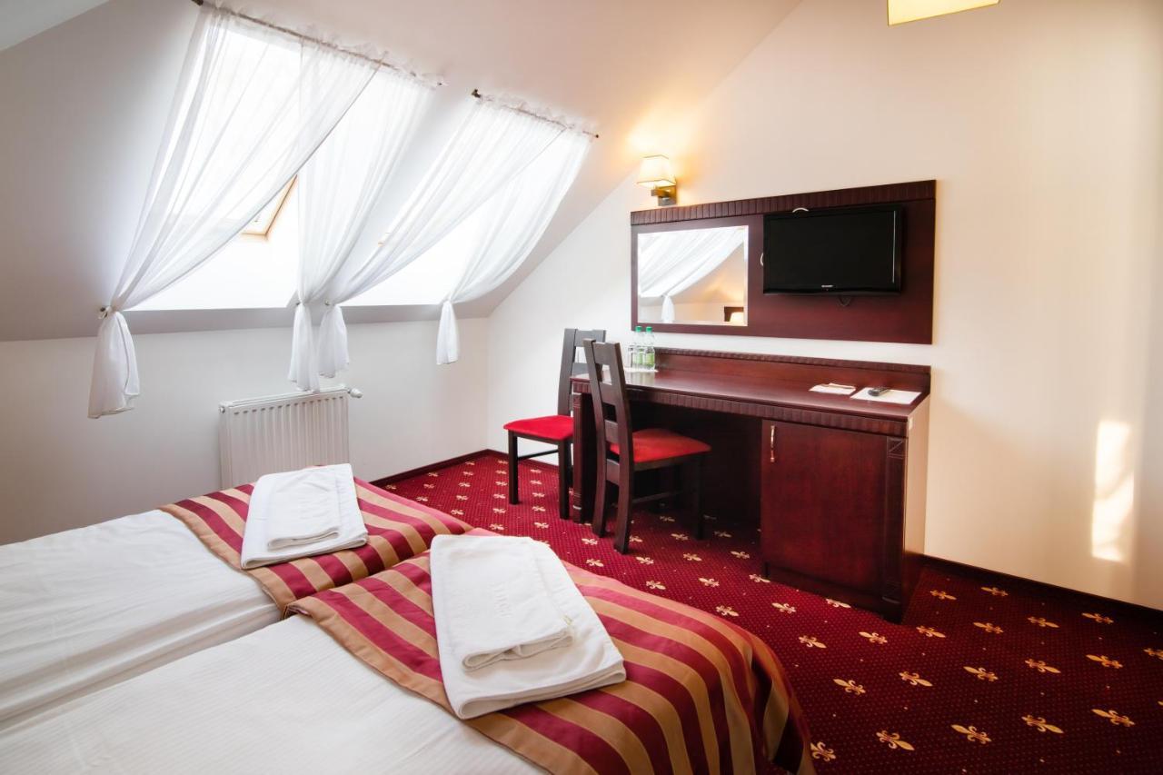 Hotel Platinum Hrubieszow Ngoại thất bức ảnh